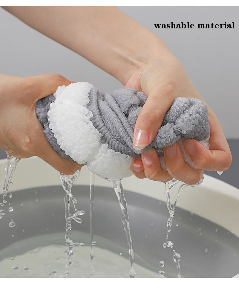 Soft Plush Toilet Seat Cover with Handle – Warm & Reusable