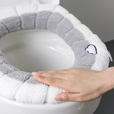 Soft Plush Toilet Seat Cover with Handle – Warm & Reusable