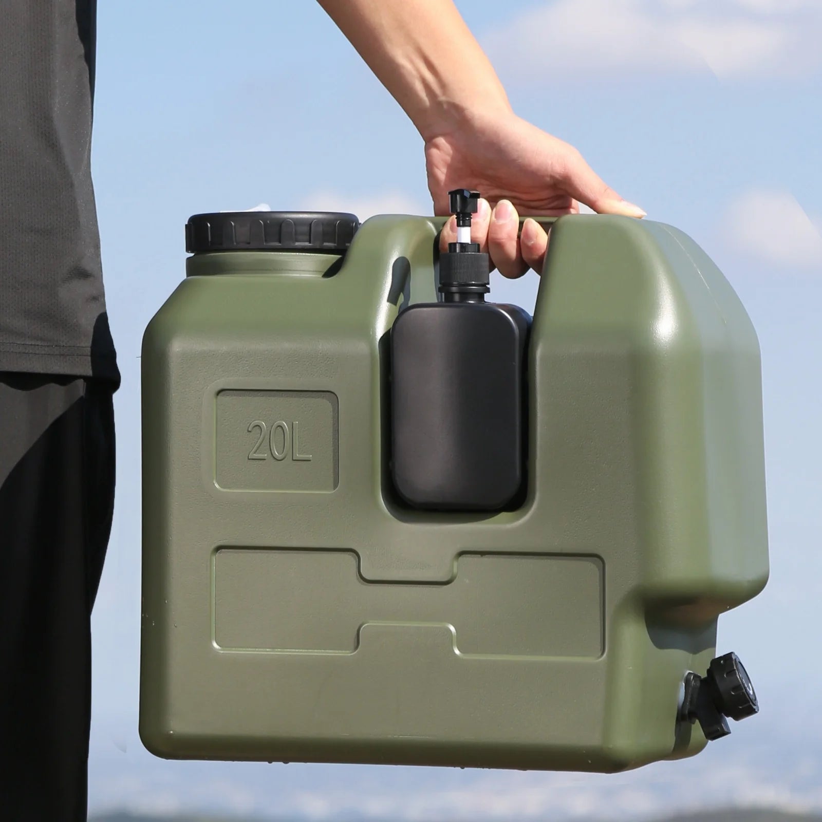 Portable Camping Water Bag 15/20L with Faucet