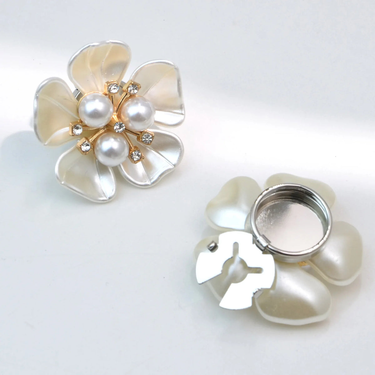 Elegant Flower Button Covers for Shirts & Blouses – 2PCS