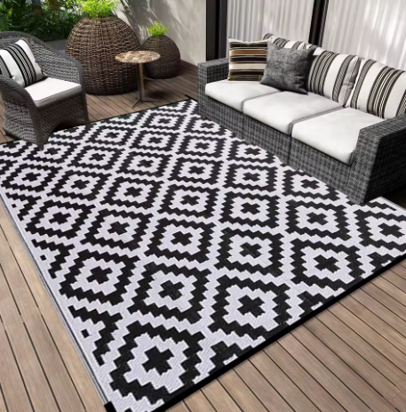 Reversible Waterproof Outdoor Plastic Straw Mat