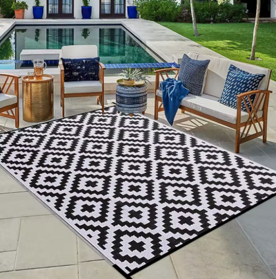Reversible Waterproof Outdoor Plastic Straw Mat